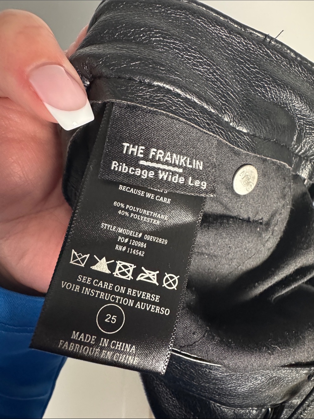 BLANKNYC Faux Leather Franklin Rib Cage Straight Pants/Size 25 - Picture 7 of 9